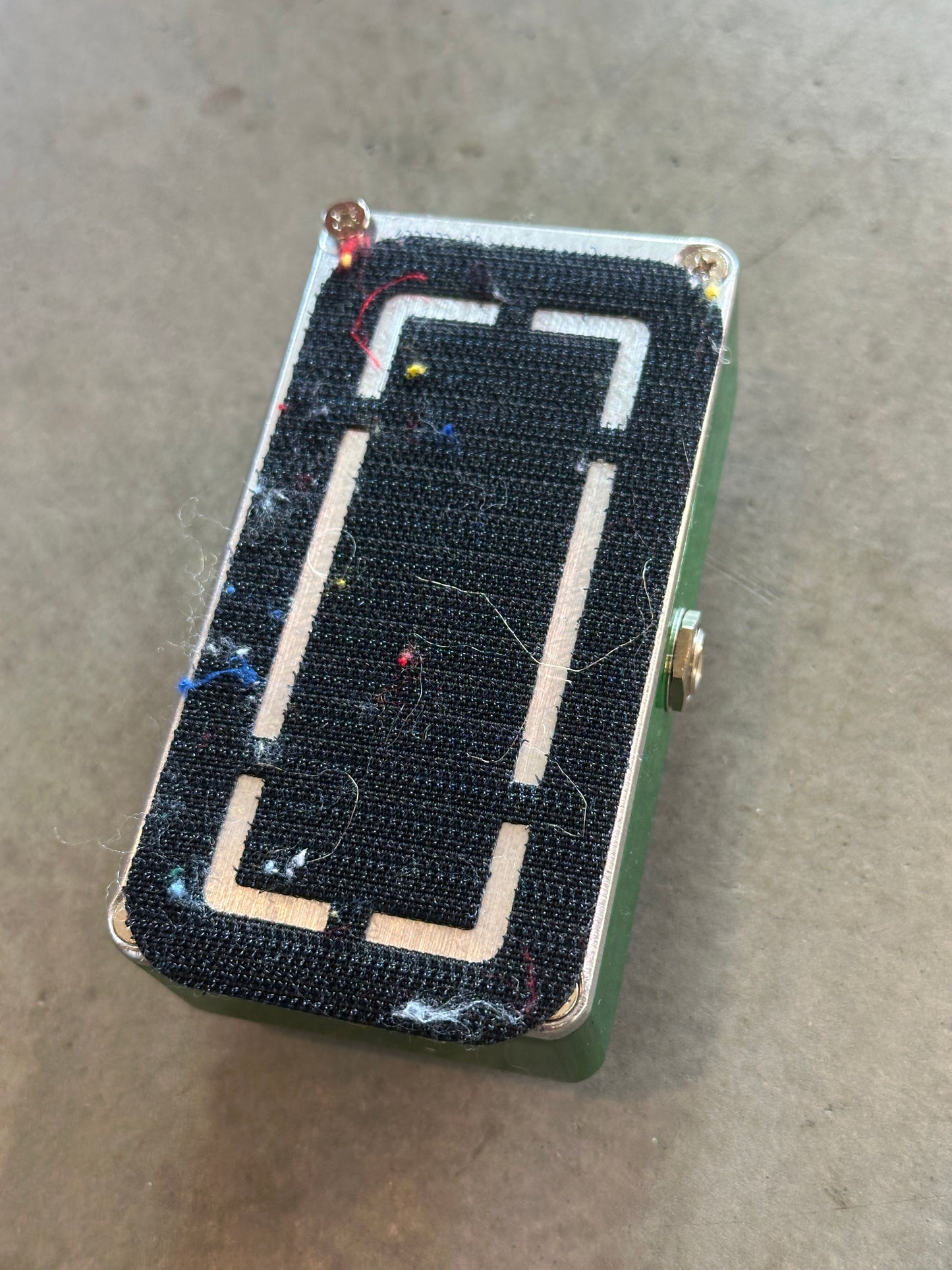 BearFoot Emerald Green Distortion Machine Guitar Pedal