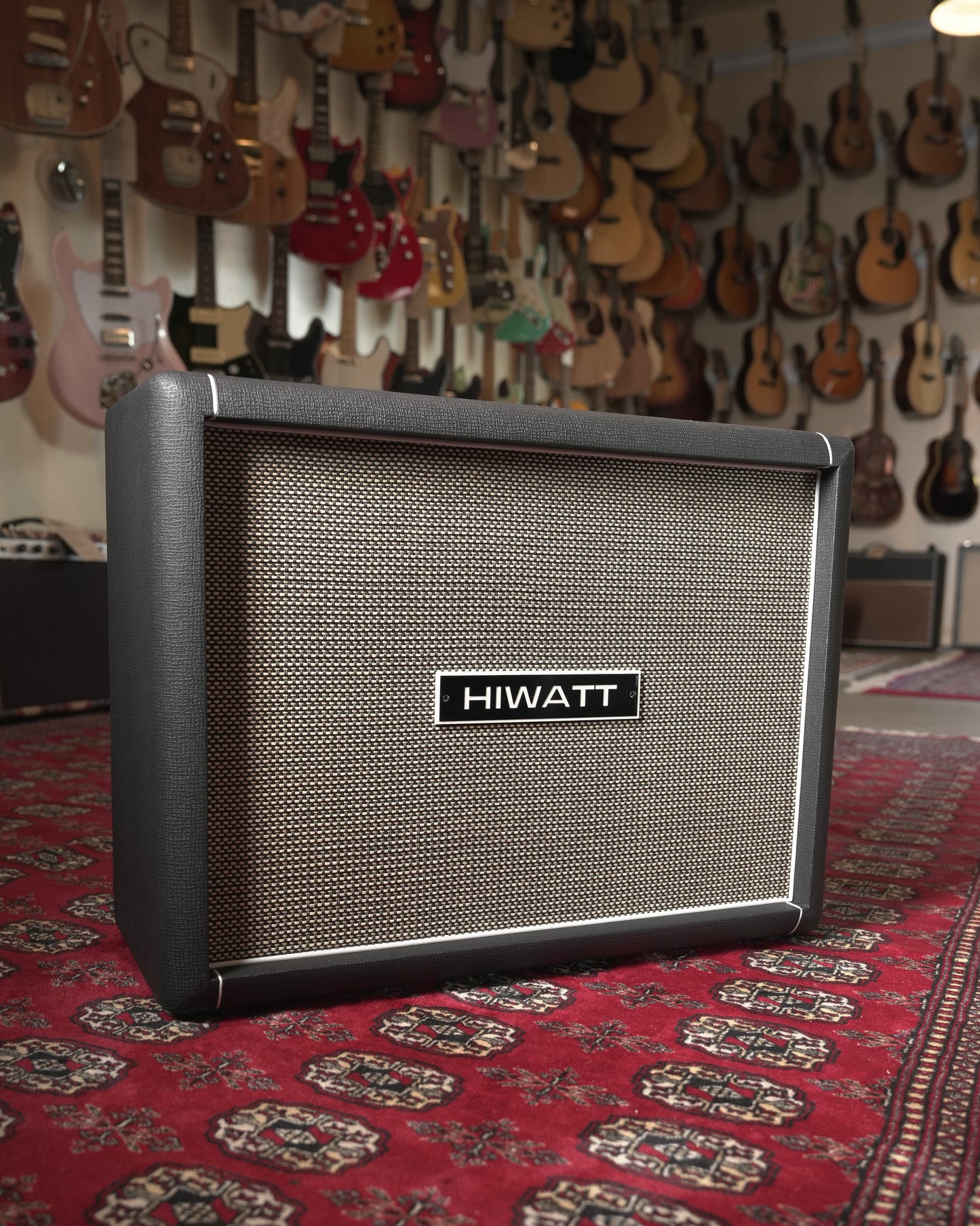 Hiwatt HG212 2x12" (Octapulse) Guitar Amp Speaker Cabinet - Black Tolex