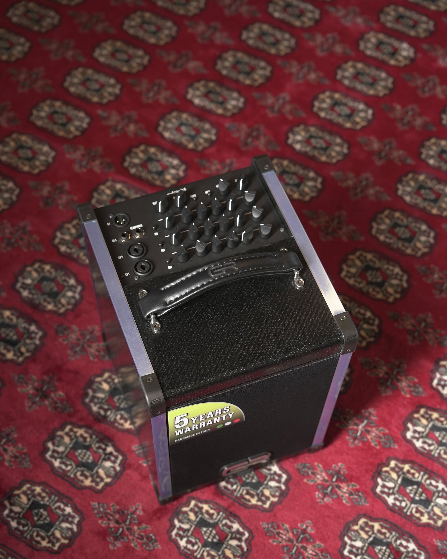 GR BF Acoustic 6 120w 1x6" Solid State Acoustic Guitar Amp Combo - Carbon Fiber