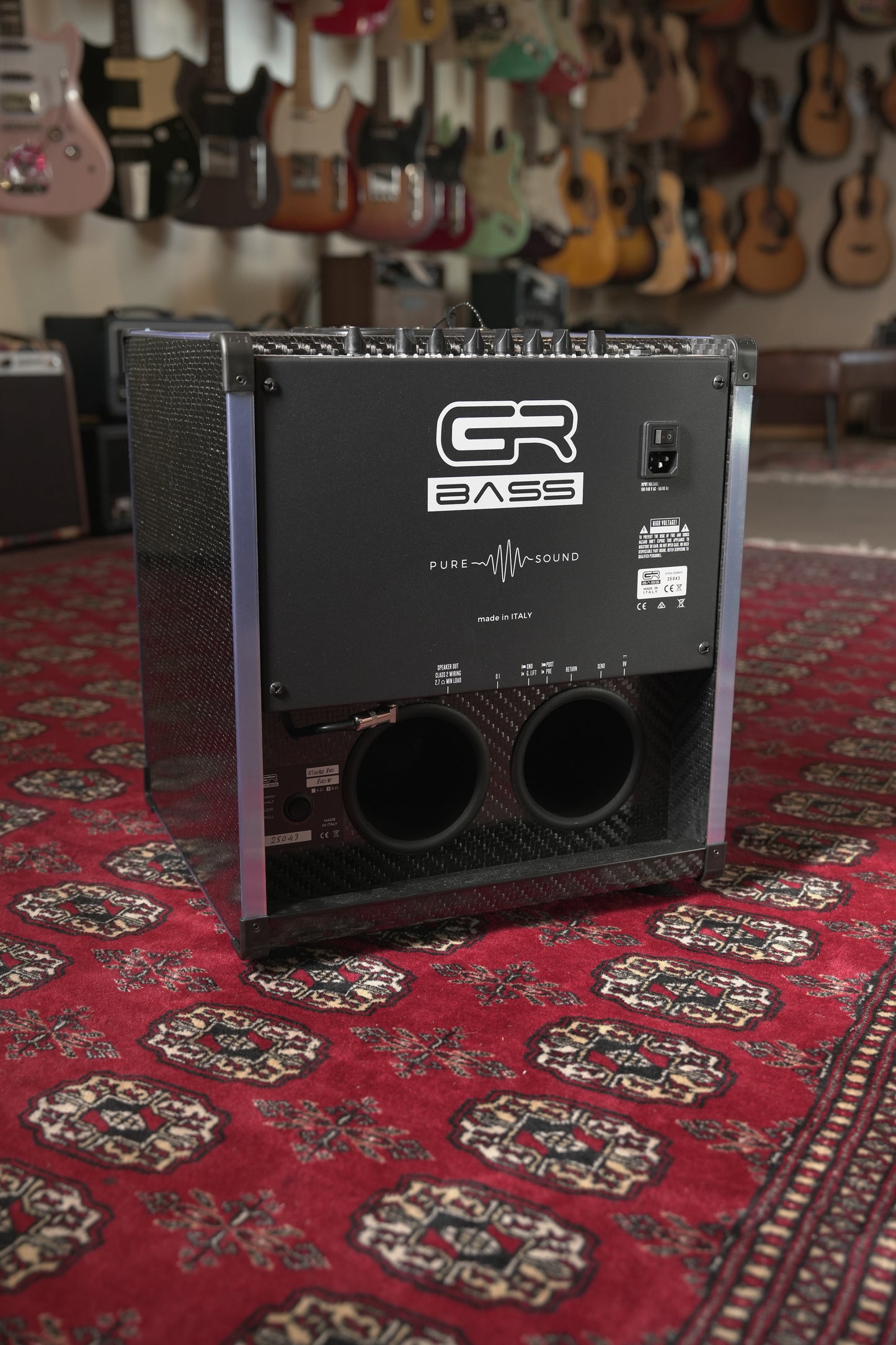 GR Bass Cube 800