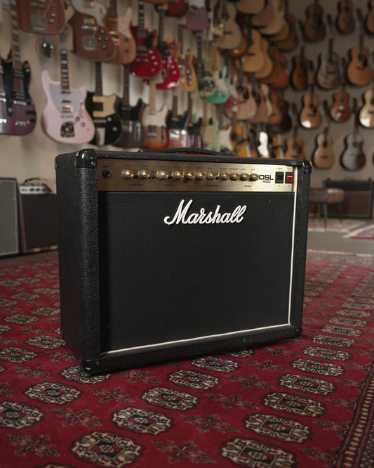 Marshall DSL40C 40w-20w 1x12" Tube Guitar Amp Combo - Black Tolex