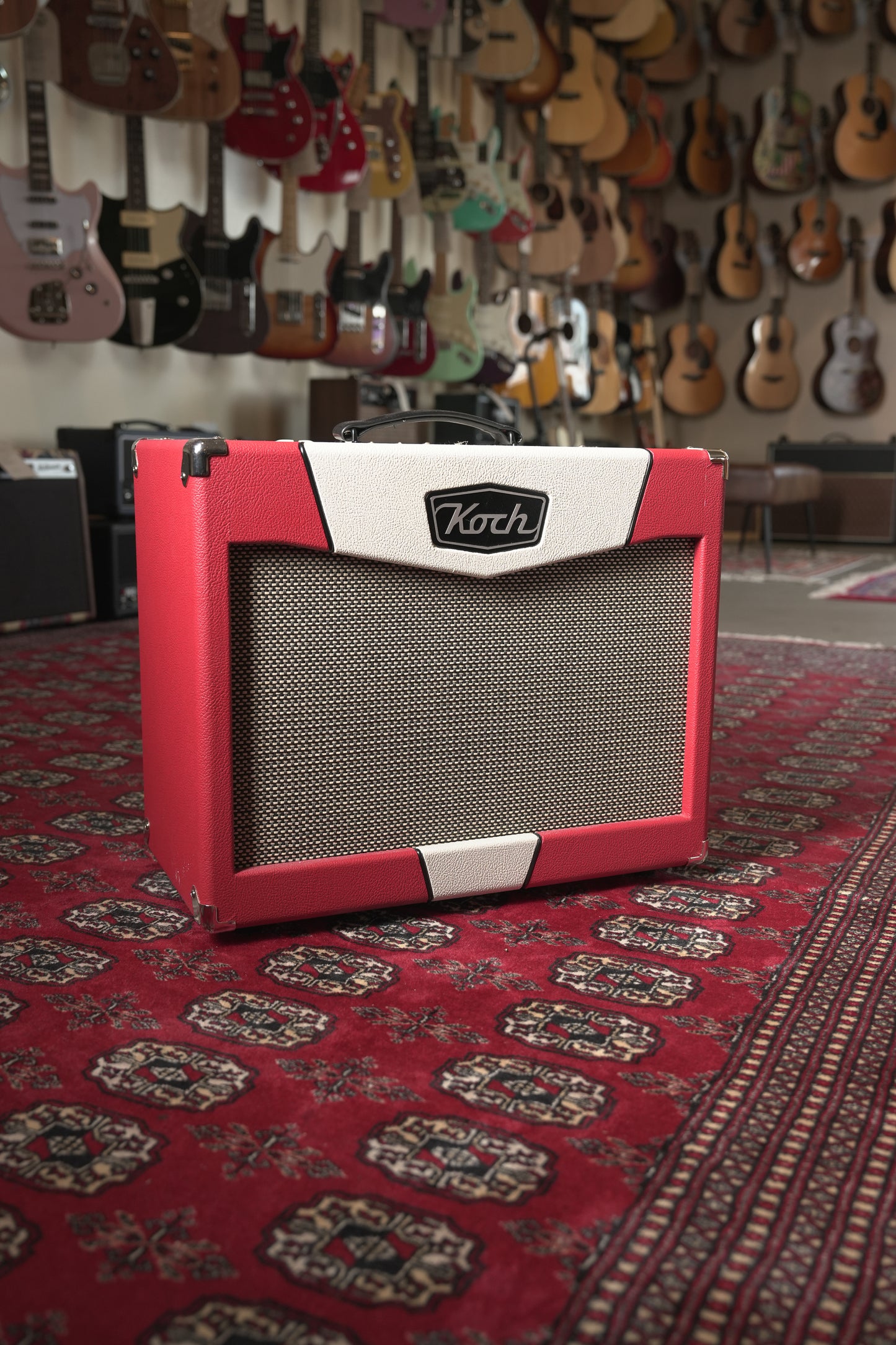 Koch Ventura 20w 1x12" Tube Guitar Amp Combo - Red/Cream Tolex