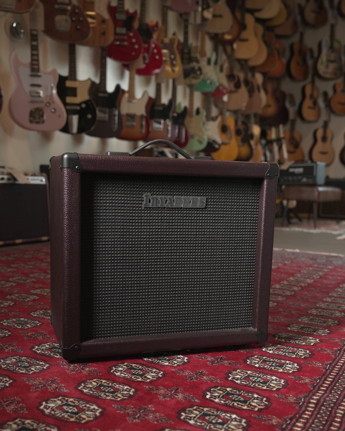 Invaders Amplification 512 1x12" Guitar Amp Speaker Cabinet - Maroon Tolex