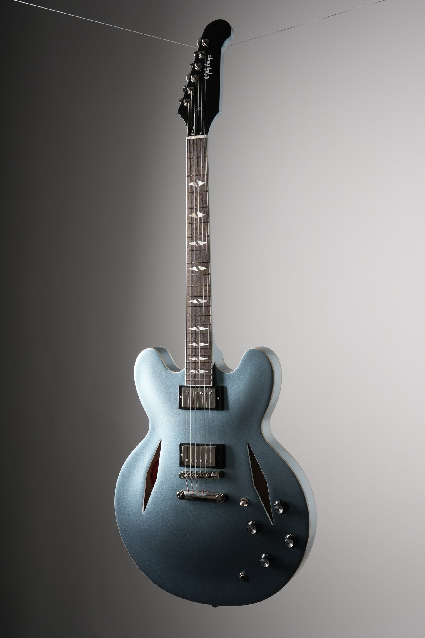 Gibson Dave Grohl DG-355 Pelham Blue