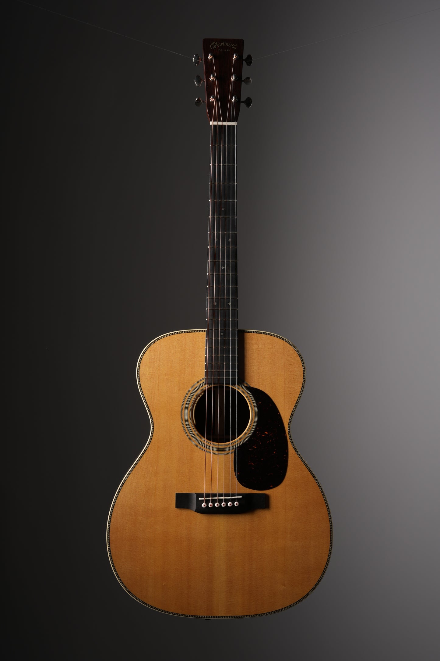 Martin 000-28
