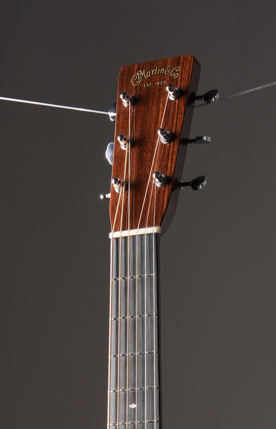 Martin 000-28EC Eric Clapton Signature Acoustic Guitar - Natural