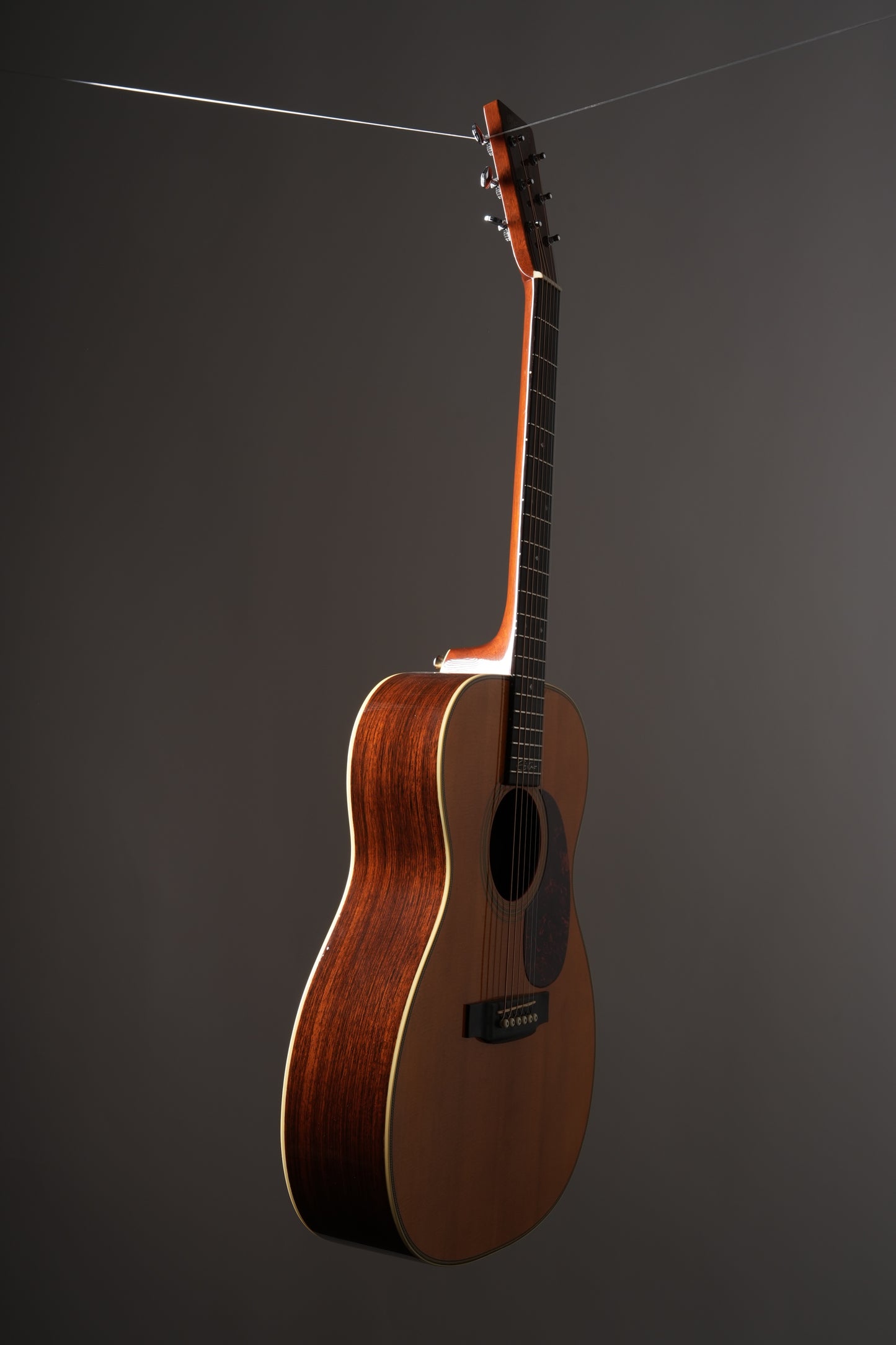 Martin 000-28EC Eric Clapton Signature Acoustic Guitar - Natural