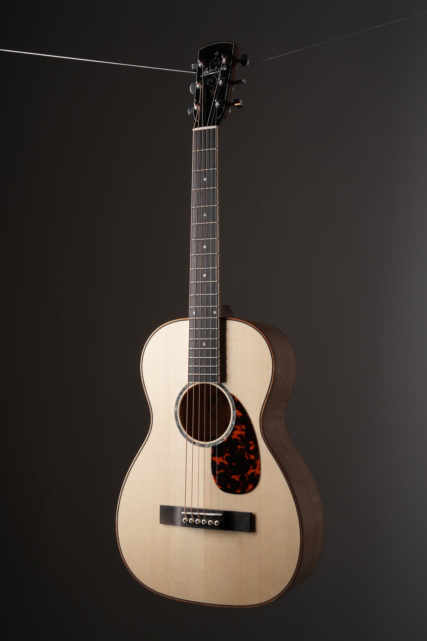 Larrivee P-09 Silver Oak Custom Acoustic Guitar - Natural, incl. OHSC