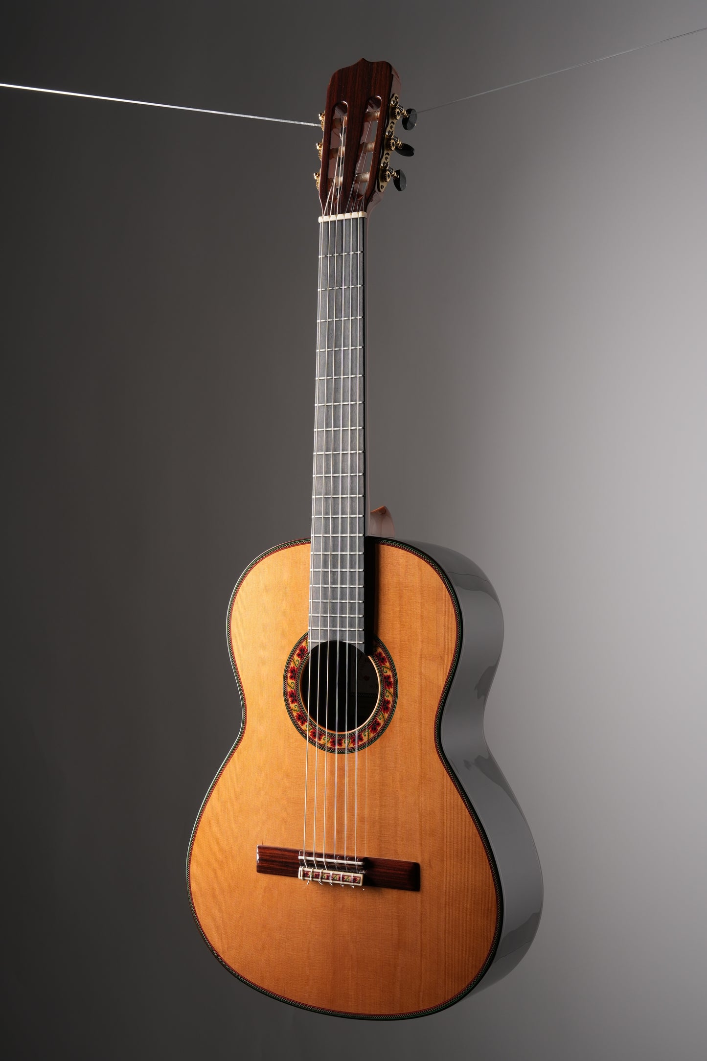 Jose Ramirez Tiempo Cedar Classical Guitar - Natural, incl. OHSC