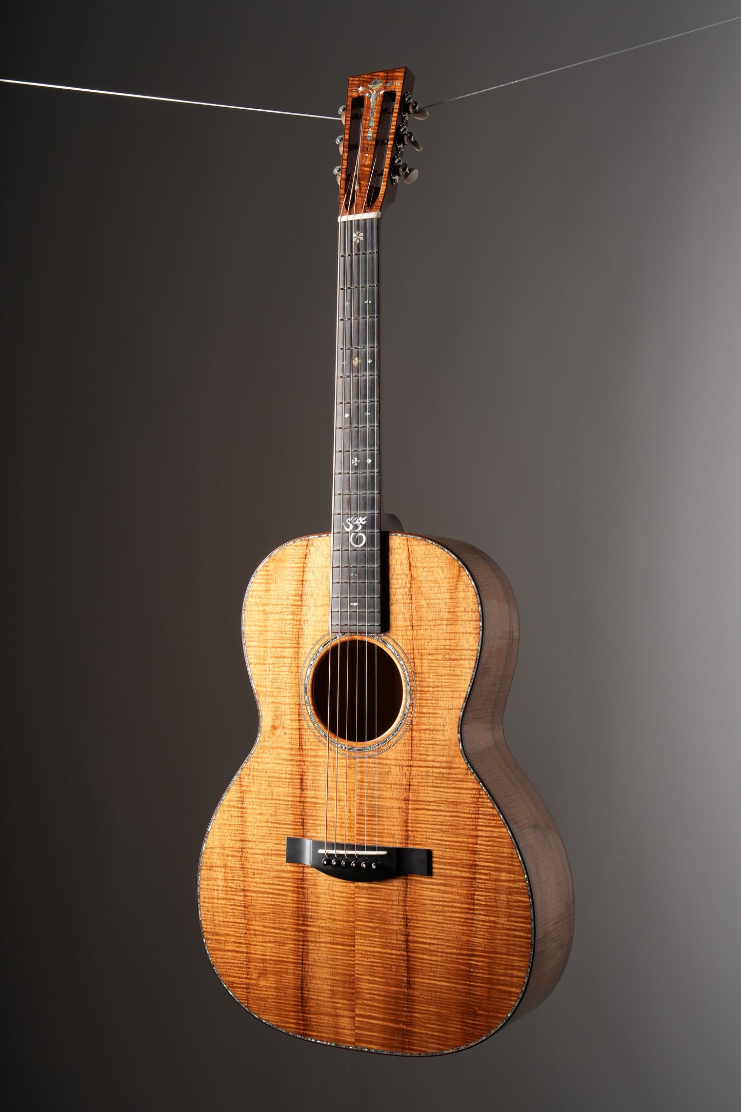 Santa Cruz Koa 000-42 Custom Slothead