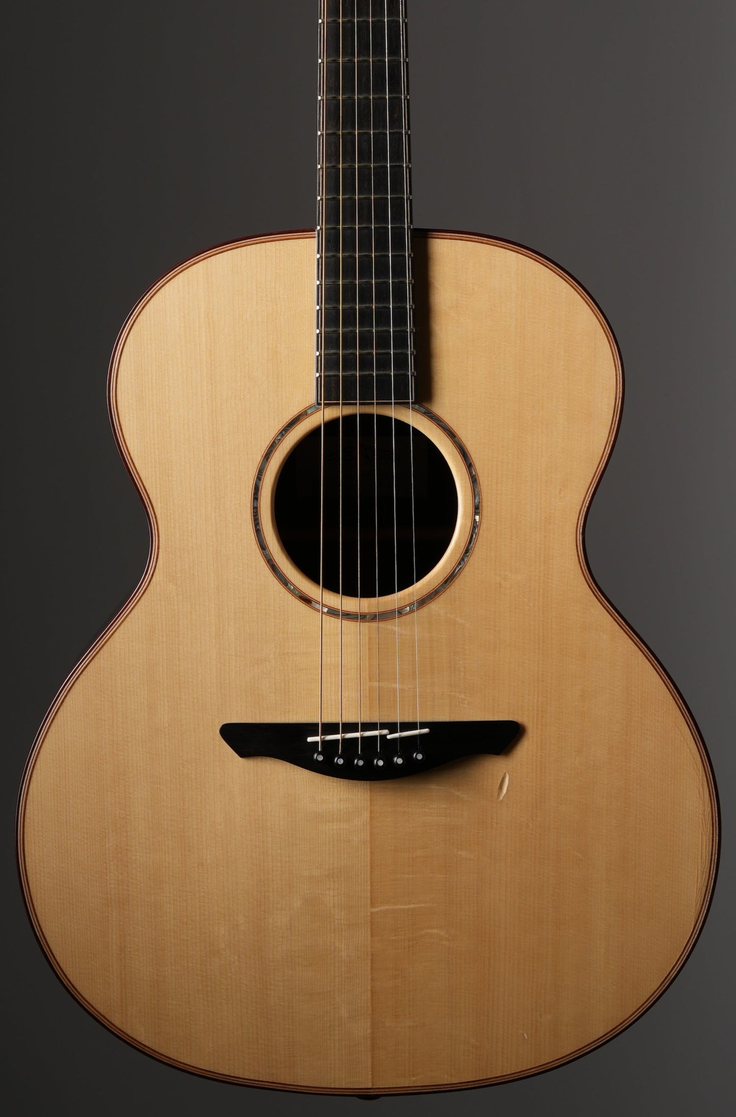 Avalon Ard Ri A8 - Black Oak