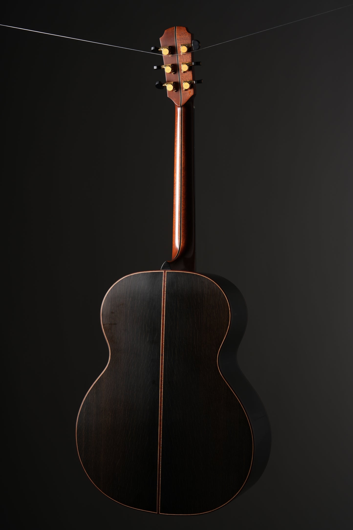 Avalon Ard Ri A8 - Black Oak