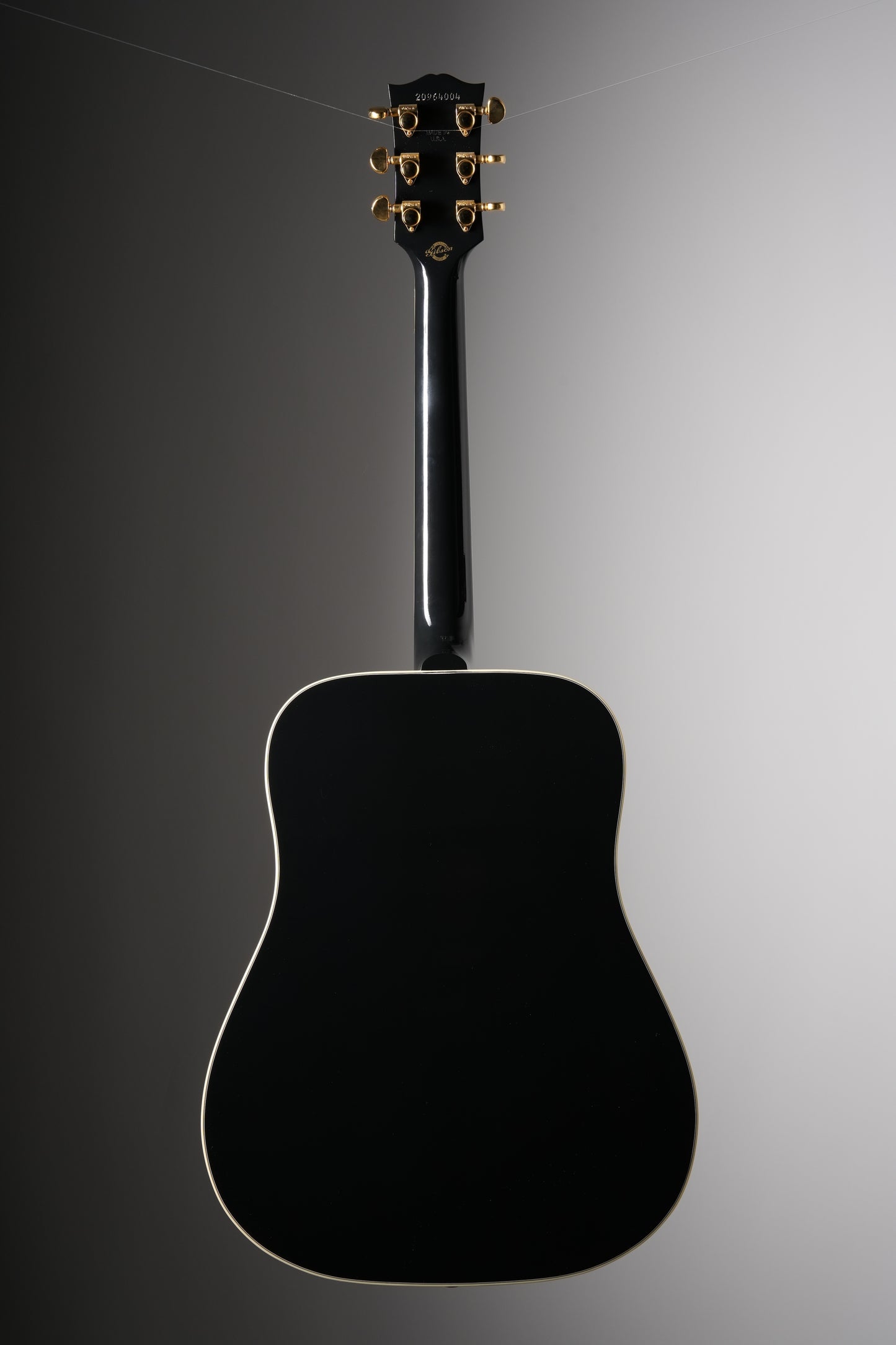 Gibson Hummingbird Custom Acoustic Electric Guitar - Ebony, incl. OHSC