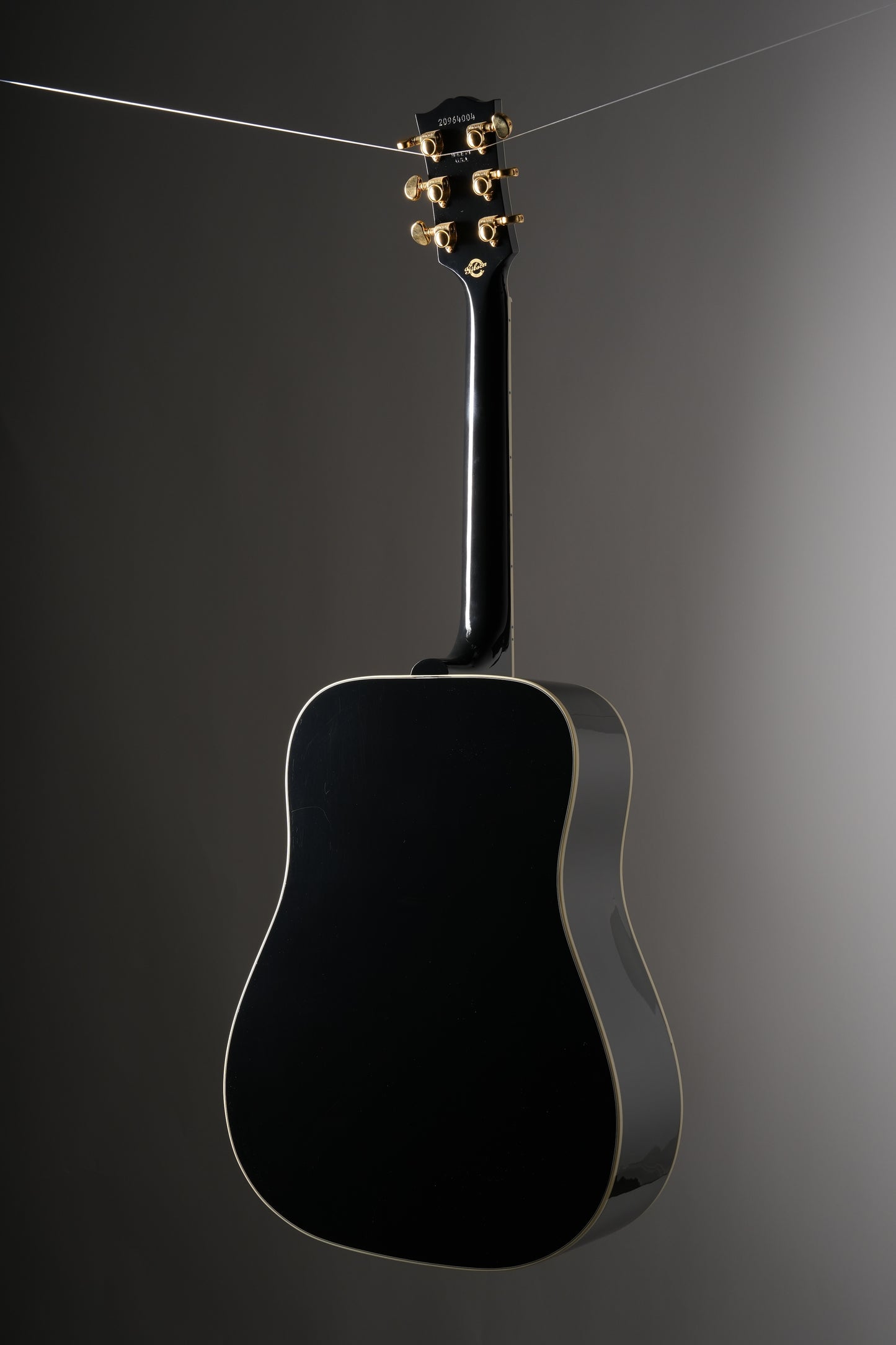 Gibson Hummingbird Custom Acoustic Electric Guitar - Ebony, incl. OHSC