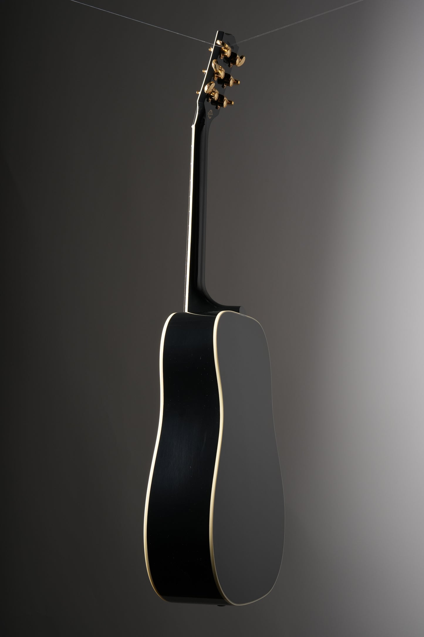 Gibson Hummingbird Custom Acoustic Electric Guitar - Ebony, incl. OHSC