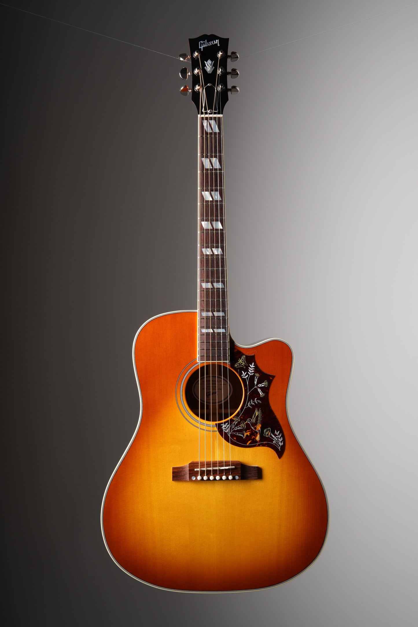 Gibson Hummingbird Standard EC Acoustic Electric Guitar - Heritage Cherry Sunburst, incl. OHSC