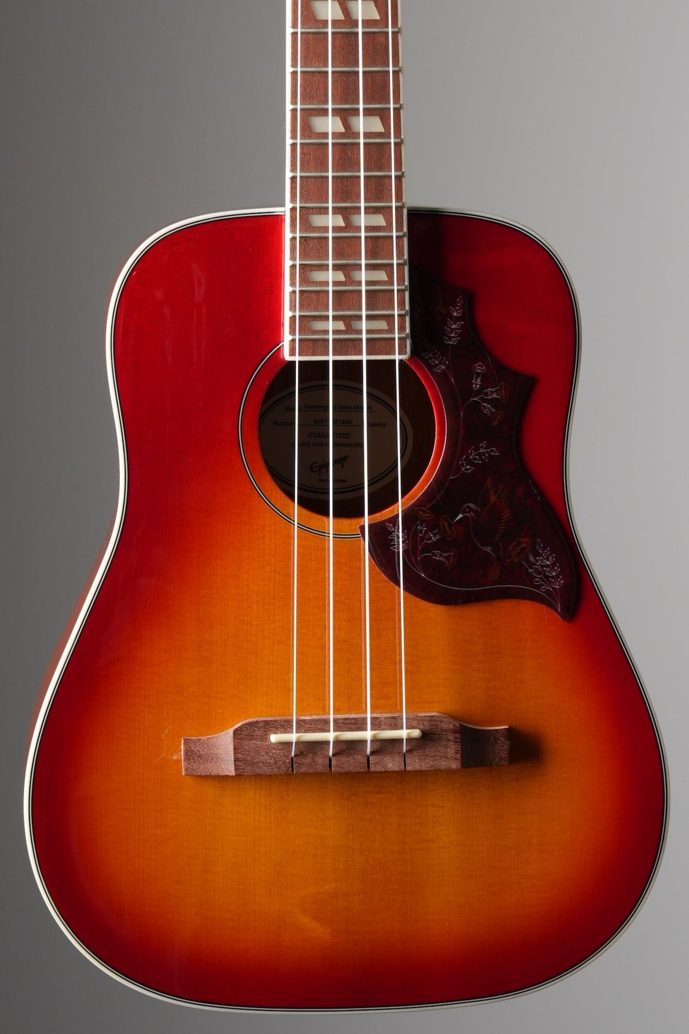 EPIPHONE Hummingbird Studio Tenor Ukulele