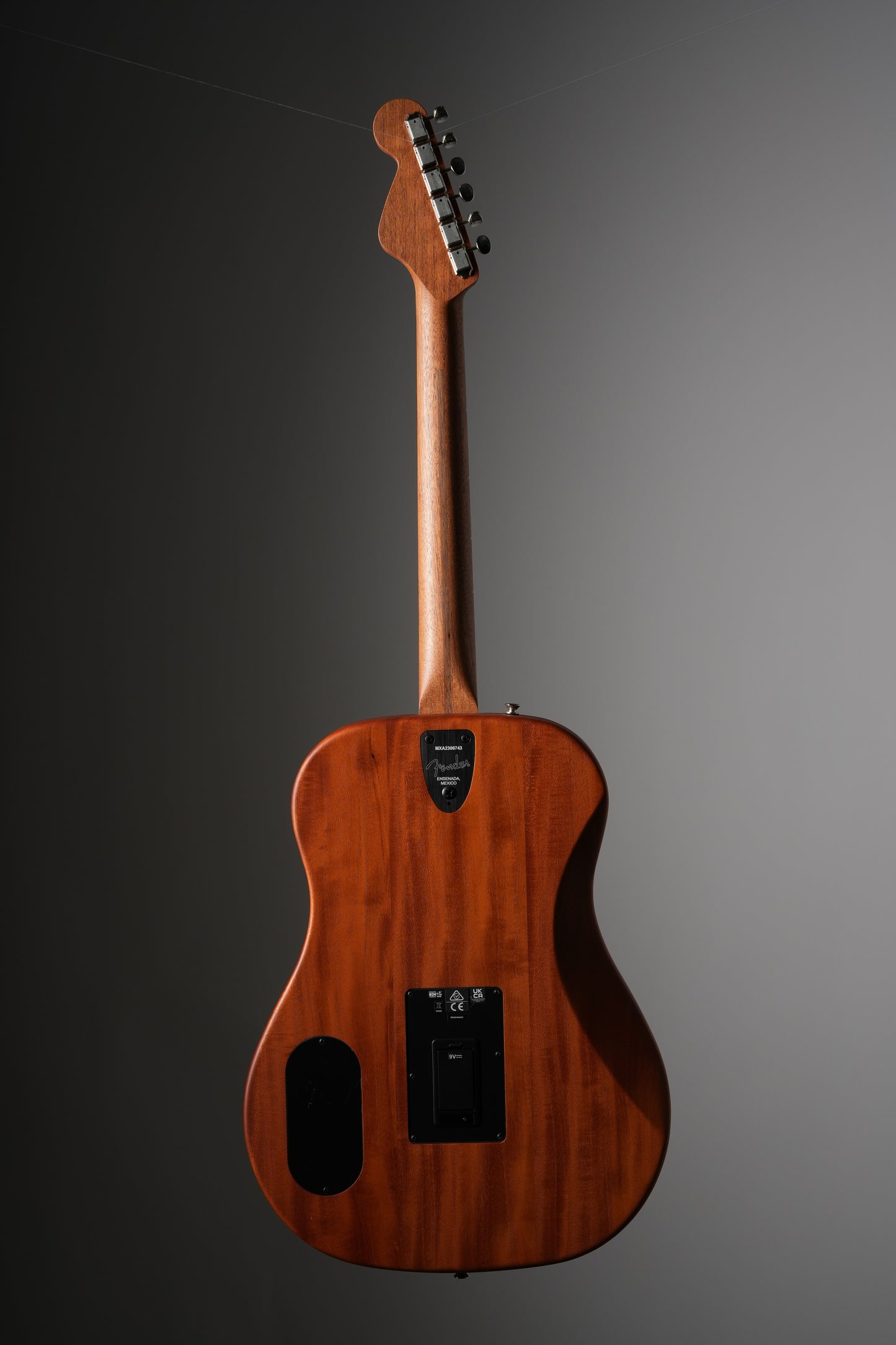 Fender Highway Dreadnaught Acoustasonic Satin