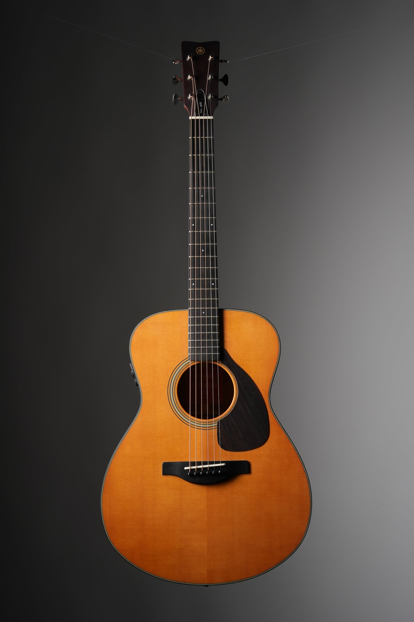 Yamaha FSX5 Made in Japan "Red Label" Concert Acoustic Electric Guitar - Natural, incl. OHSC
