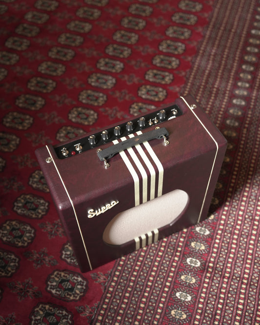 Supro Delta King 12 15w 1x12" Tube Guitar Amp Combo - Burgundy Tolex w/ Cream Stripes