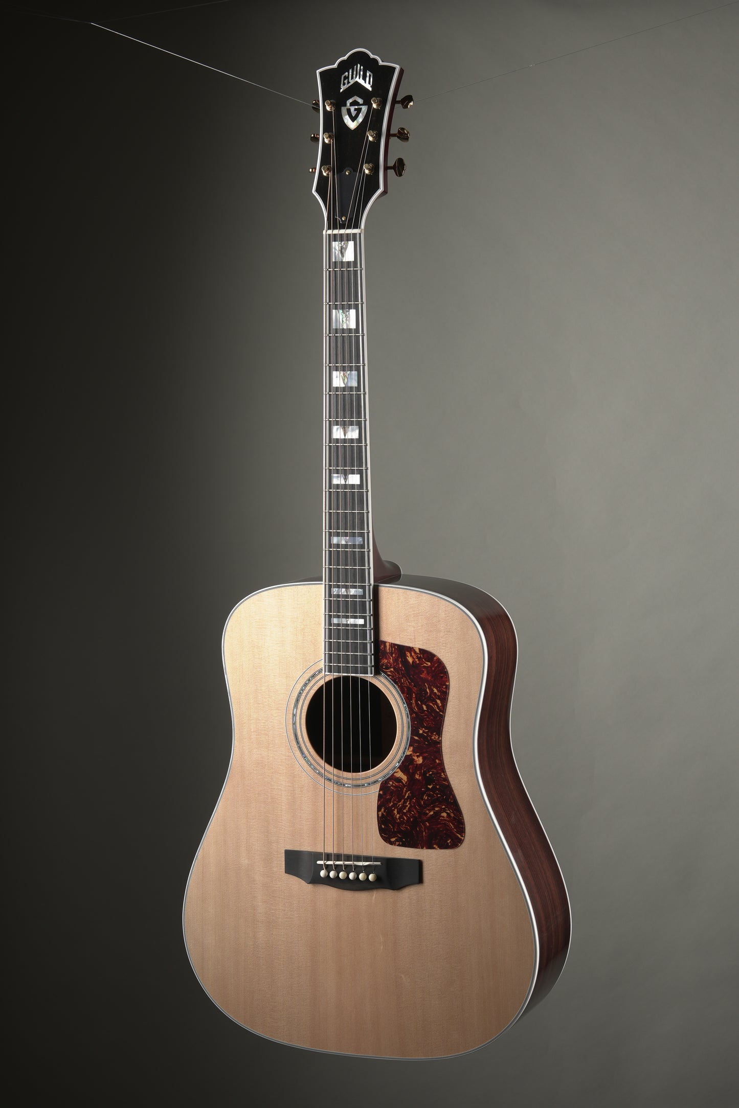 Guild D-55 Acoustic Guitar - Natural, incl. OHSC