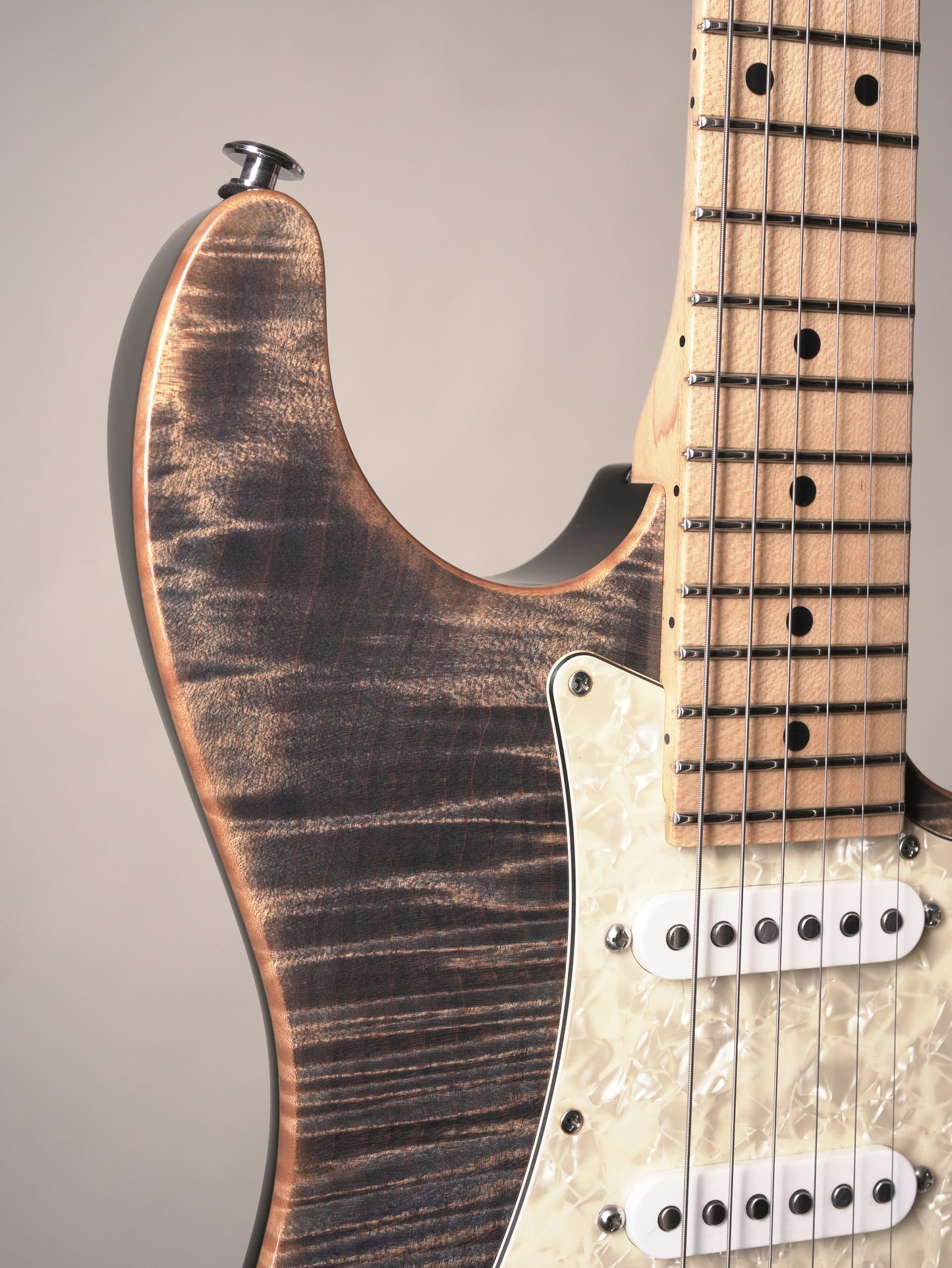Suhr Standard Pro Electric Guitar - Trans Blue Denim Slate, incl. Original Deluxe Gigbag