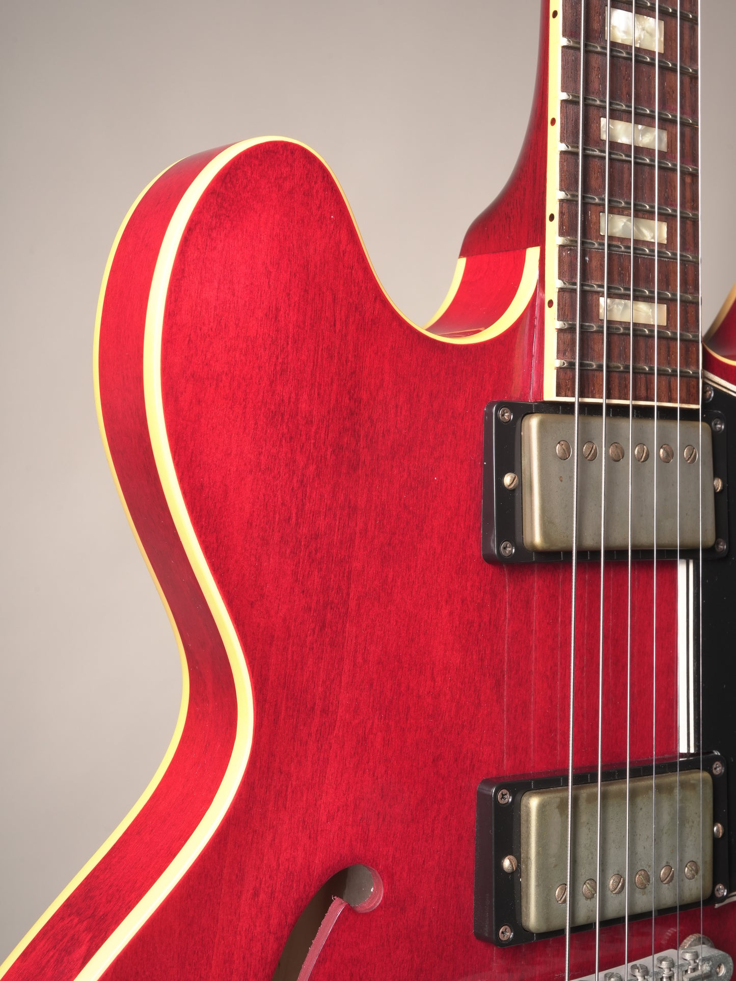 Gibson Rich Robinson 1963 ES-335 #84/500 Semi-hollow Electric Guitar - Cherry, incl. HSC
