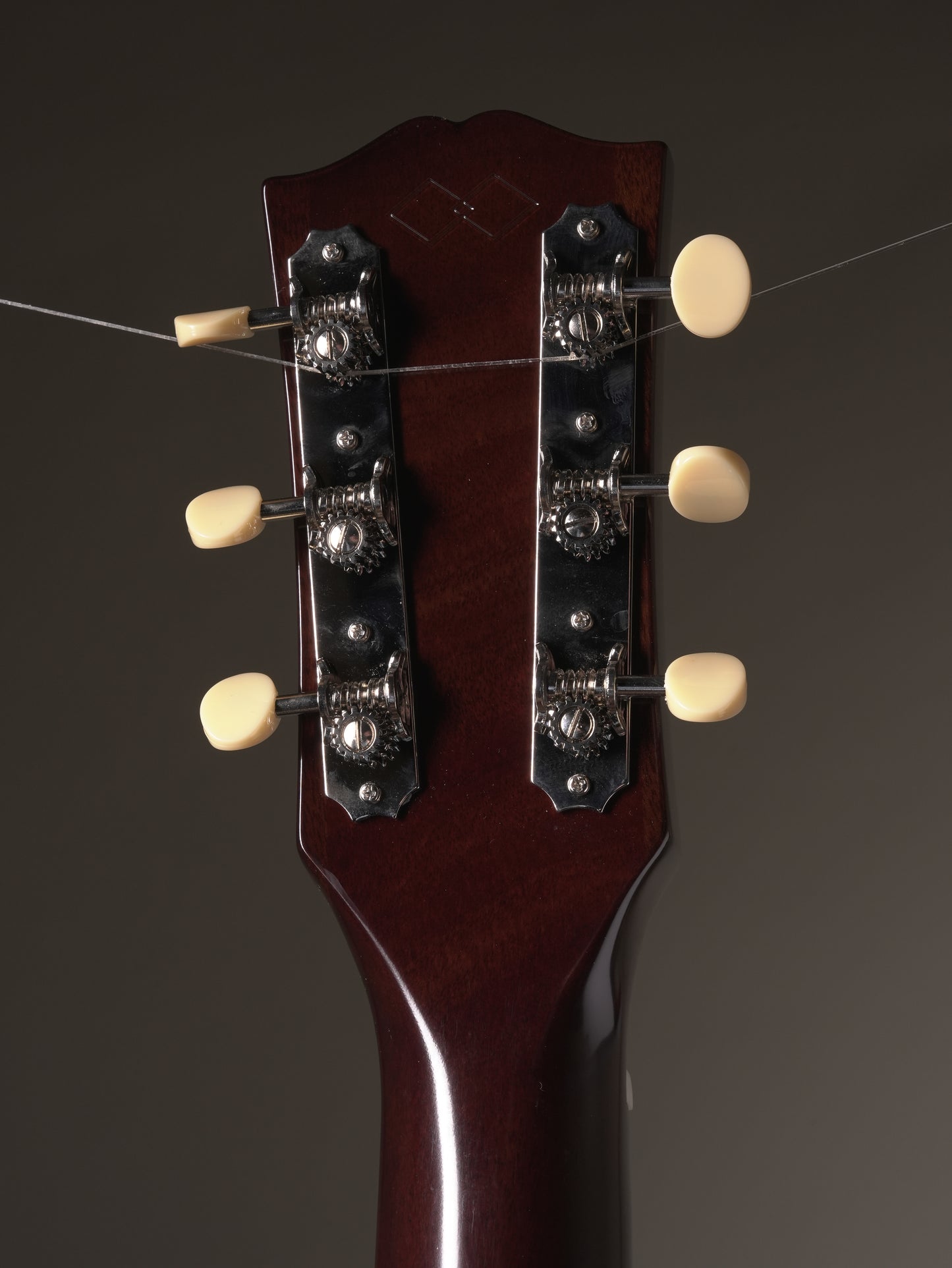 Epiphone "Inspired by Gibson Custom" 1942 Banner J-45 acoustic electric guitar - Sunburst, incl. OHSC