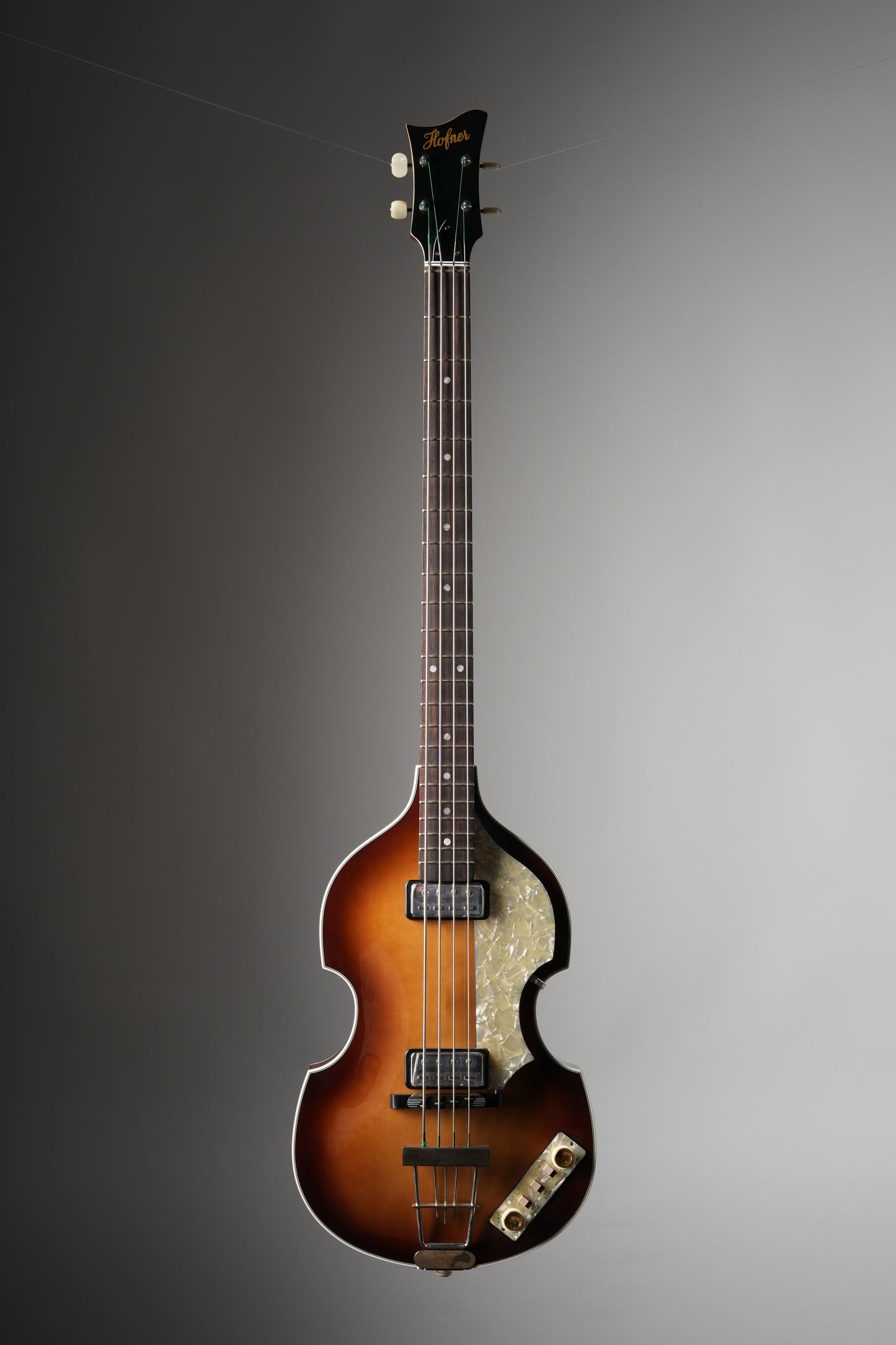 Hofner 500/1 V62 '62 Reissue Violin Electric Bass - Sunburst, w/ OHSC