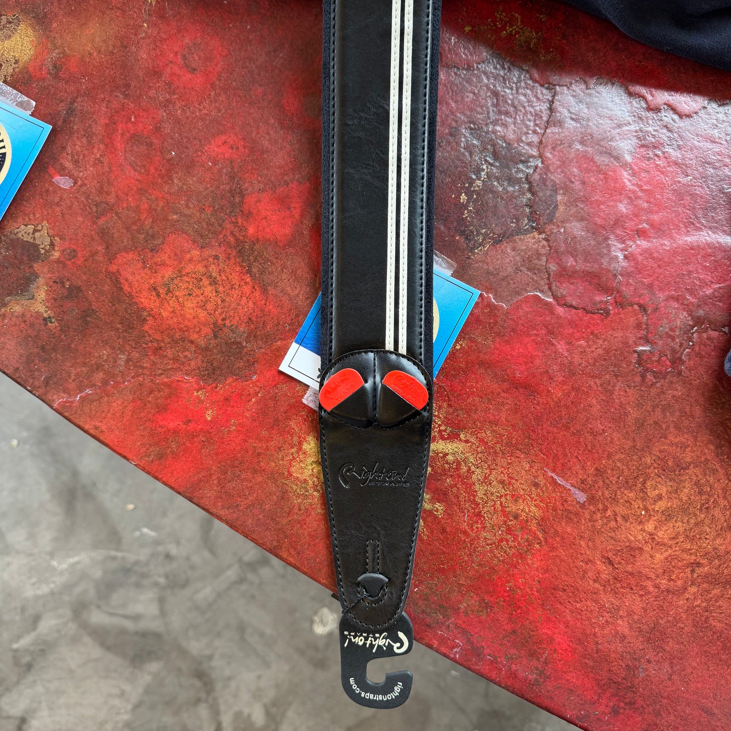 RightOn! Mojo Race Black Guitar Strap
