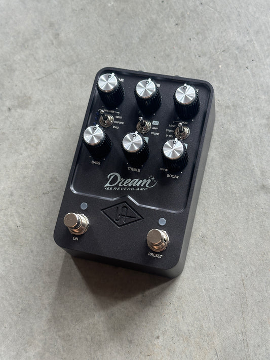 Universal Audio FX Dream 65 Amp Emulation and Preamp Pedal