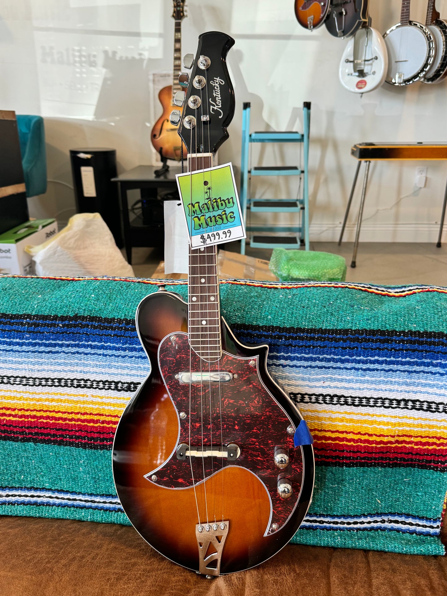 Kentucky KM-300E Electric Mandolin Sunburst