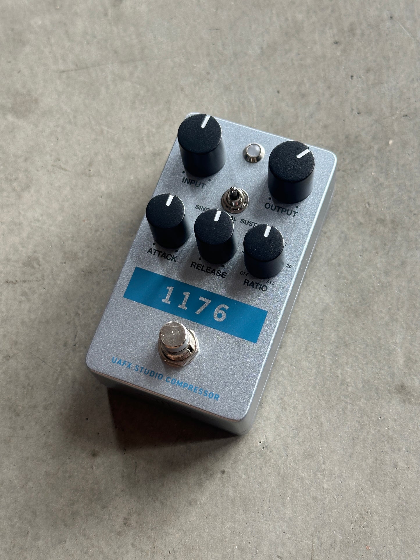 Universal Audio Compact 1176 Compressor Pedal