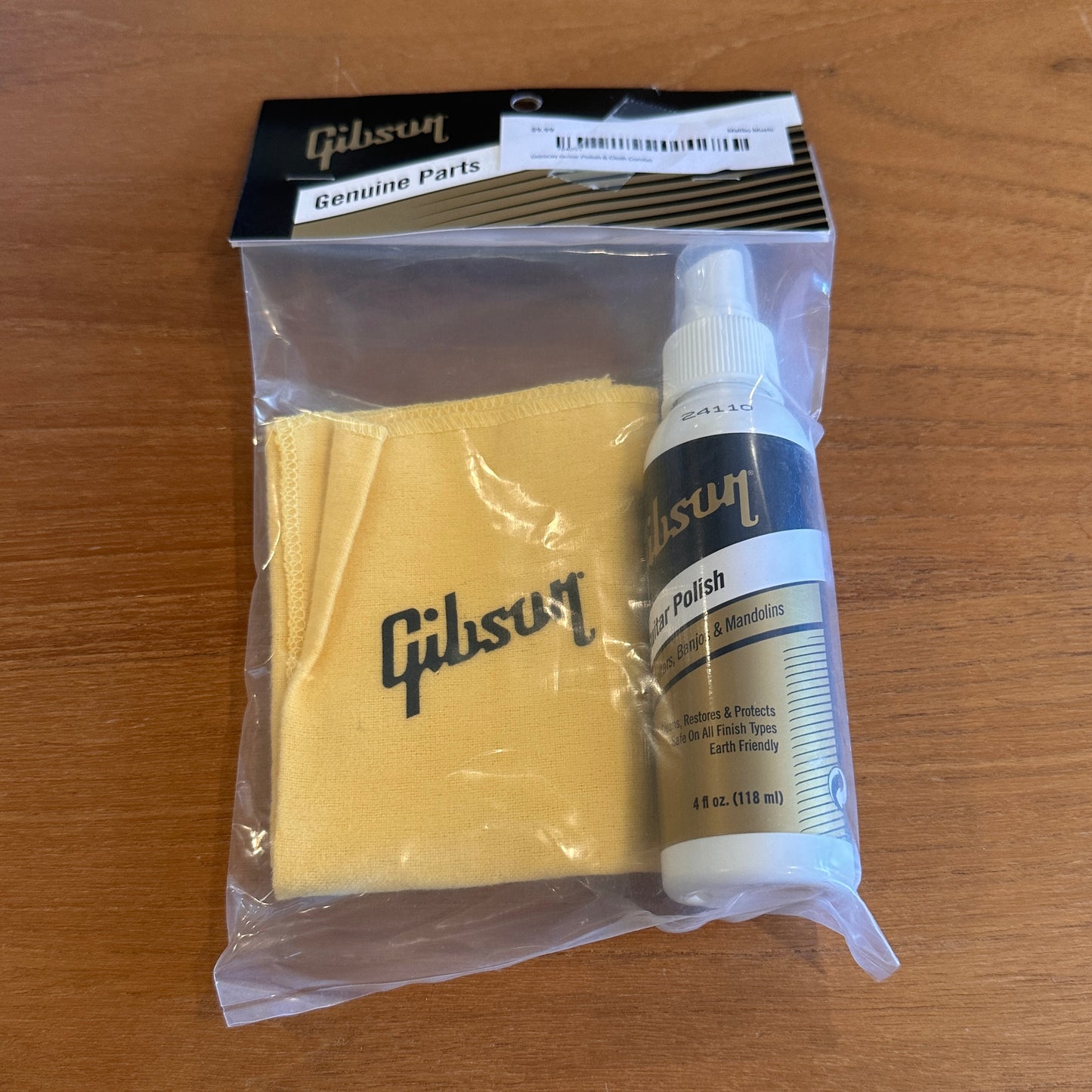 GIBSON Guitar Polish & Cloth Combo
