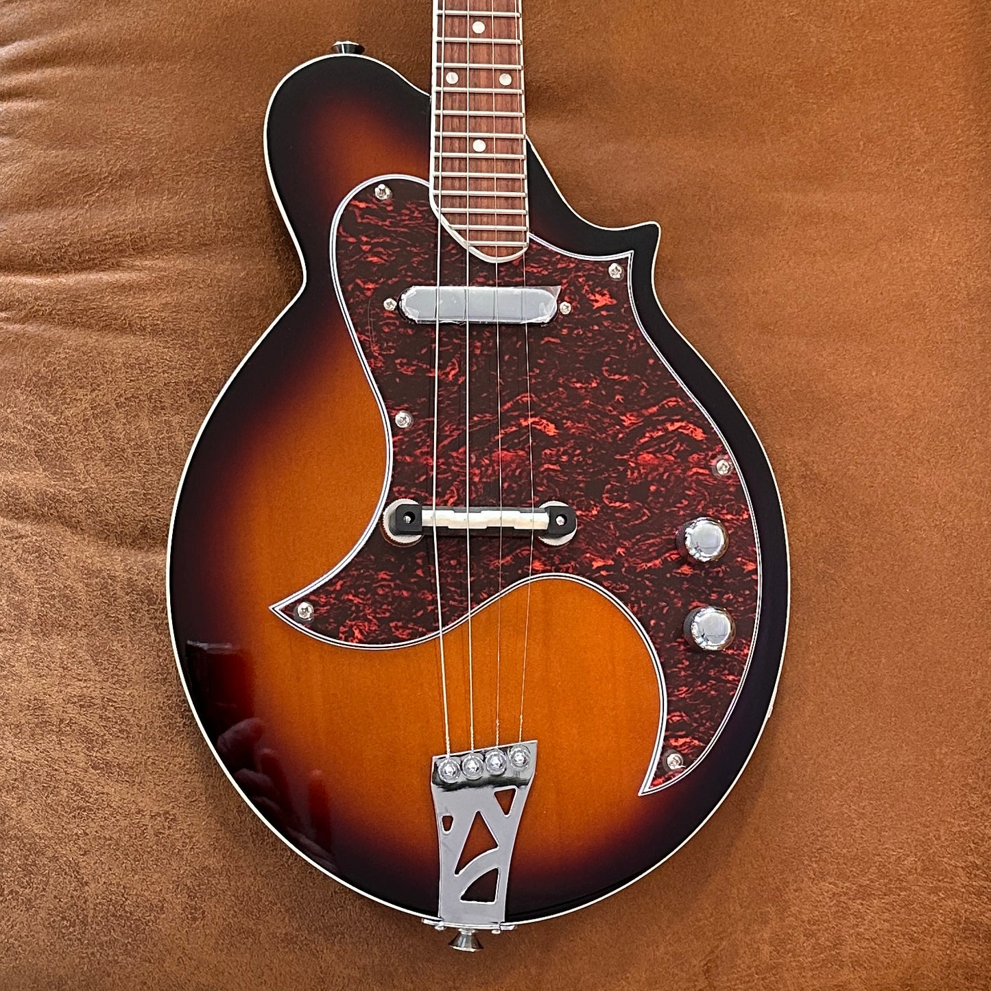 Kentucky KM-300E Electric Mandolin Sunburst