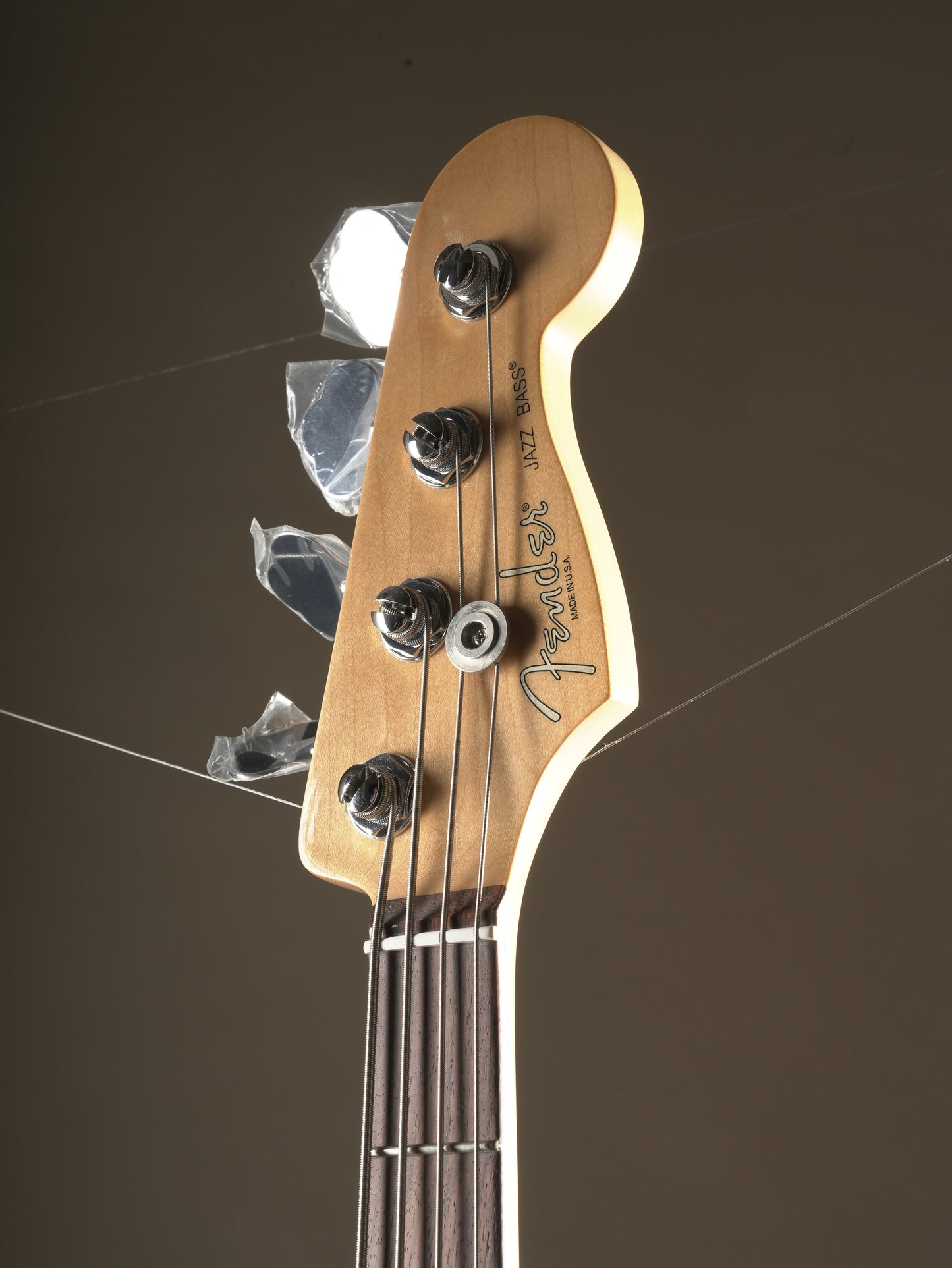 Fender American Standard Jazz Bass - 3-Tone Sunburst, incl. OHSC