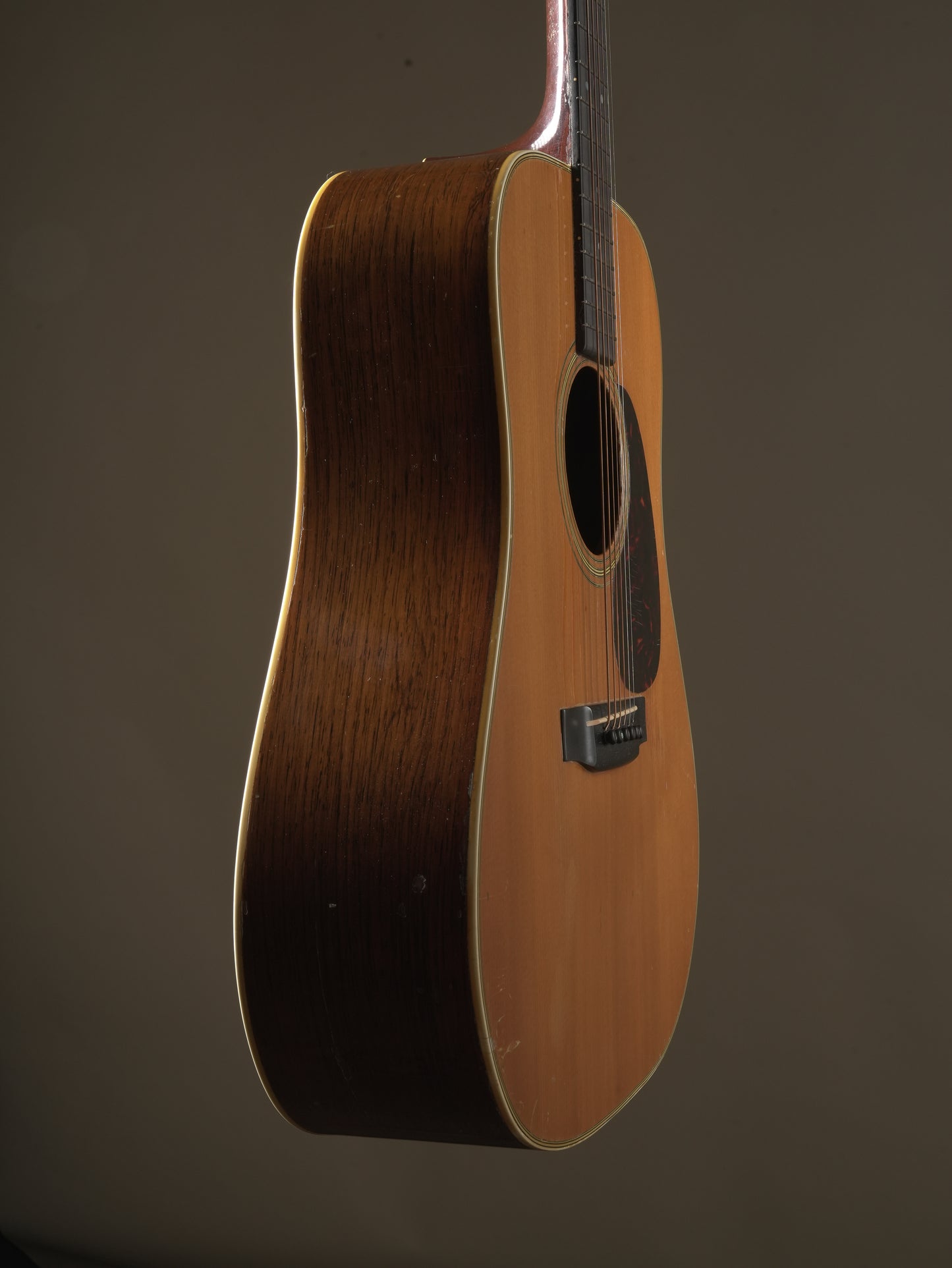 Martin (1965) D-28 Acoustic Guitar - Natural, incl. HSC