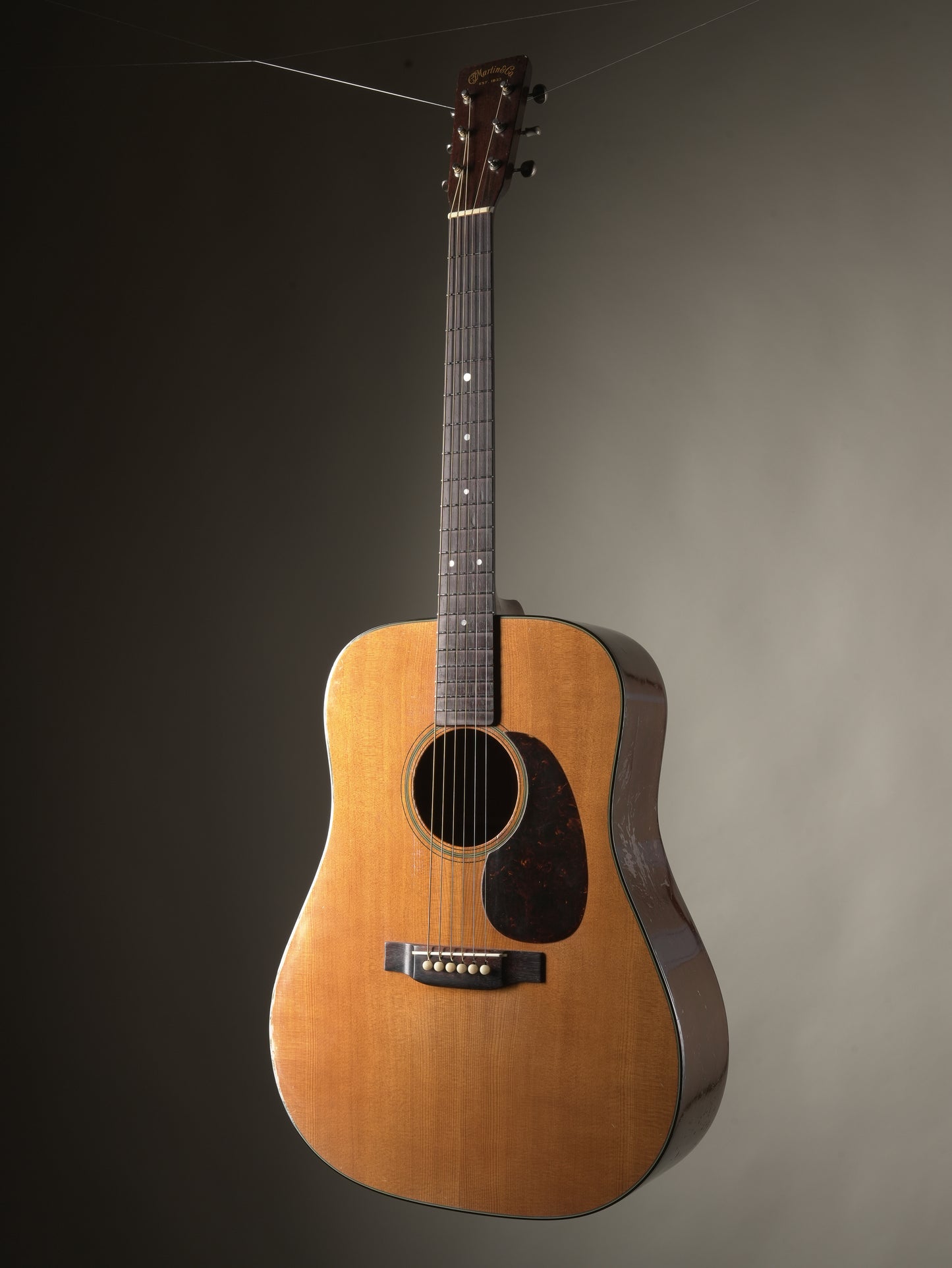 Martin (1948) D-18 Acoustic Guitar - Natural, incl. HSC