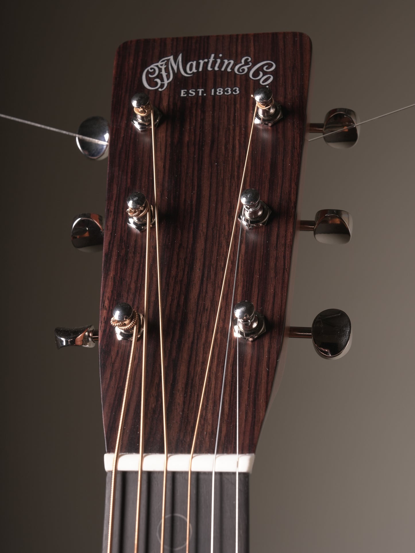 Martin D-18 Molly Tuttle Acoustic Guitar - Vintage Sunburst, w/OHSC