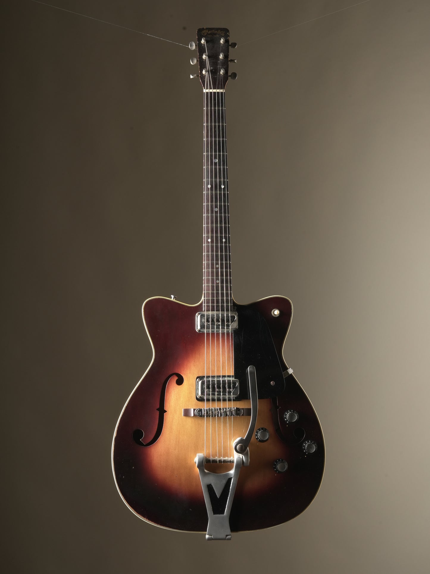 Martin (1963) F-65 Hollowbody Electric Guitar - Sunburst, incl. OHSC