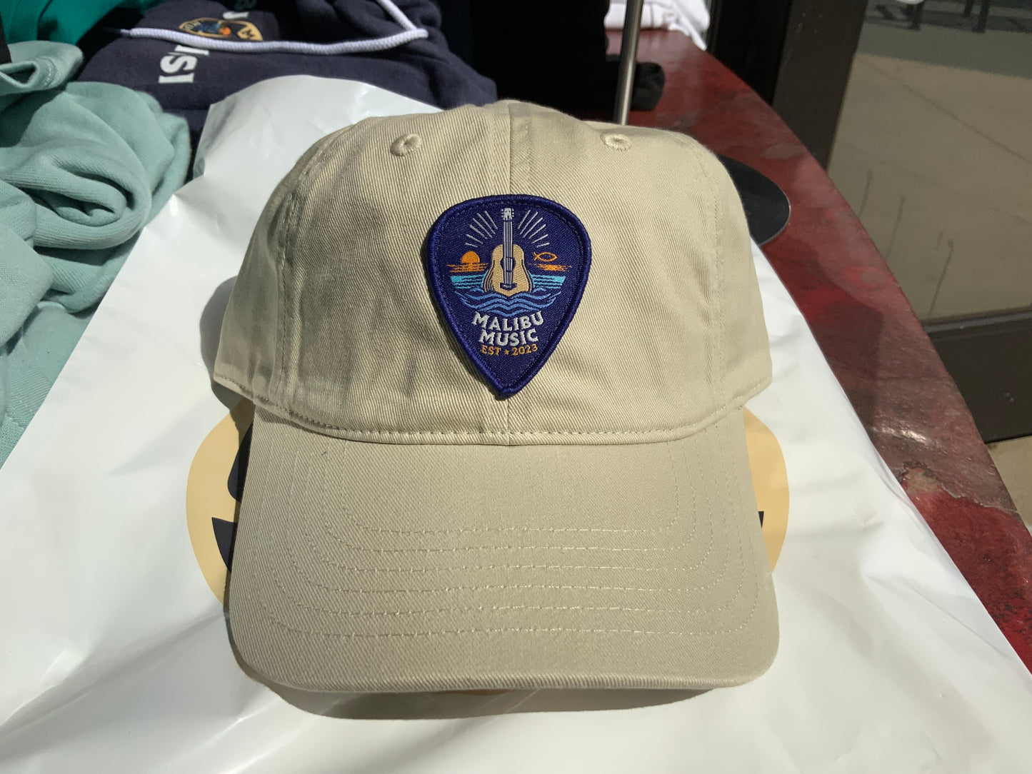 Malibu Music Hat Circle/Pick Oyster