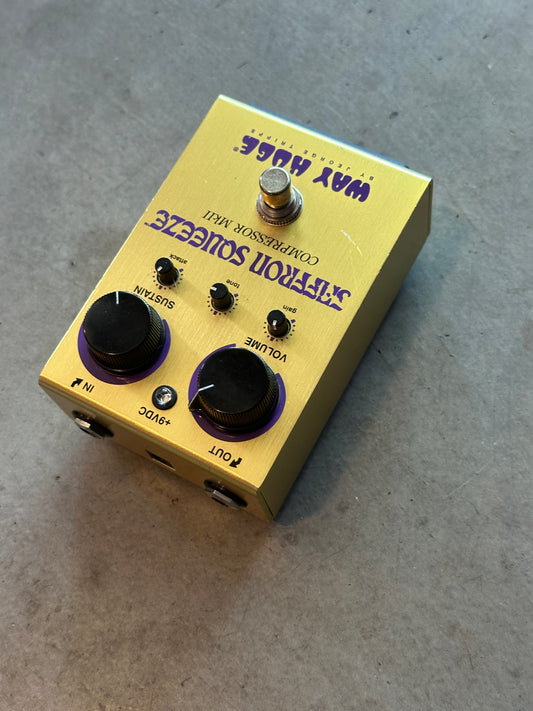Way Huge Electronics Saffron Squeeze MKII Compressor Guitar Pedal