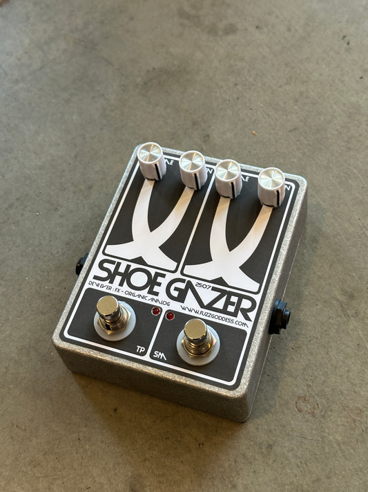 Devi Ever FX Shoe Gazer