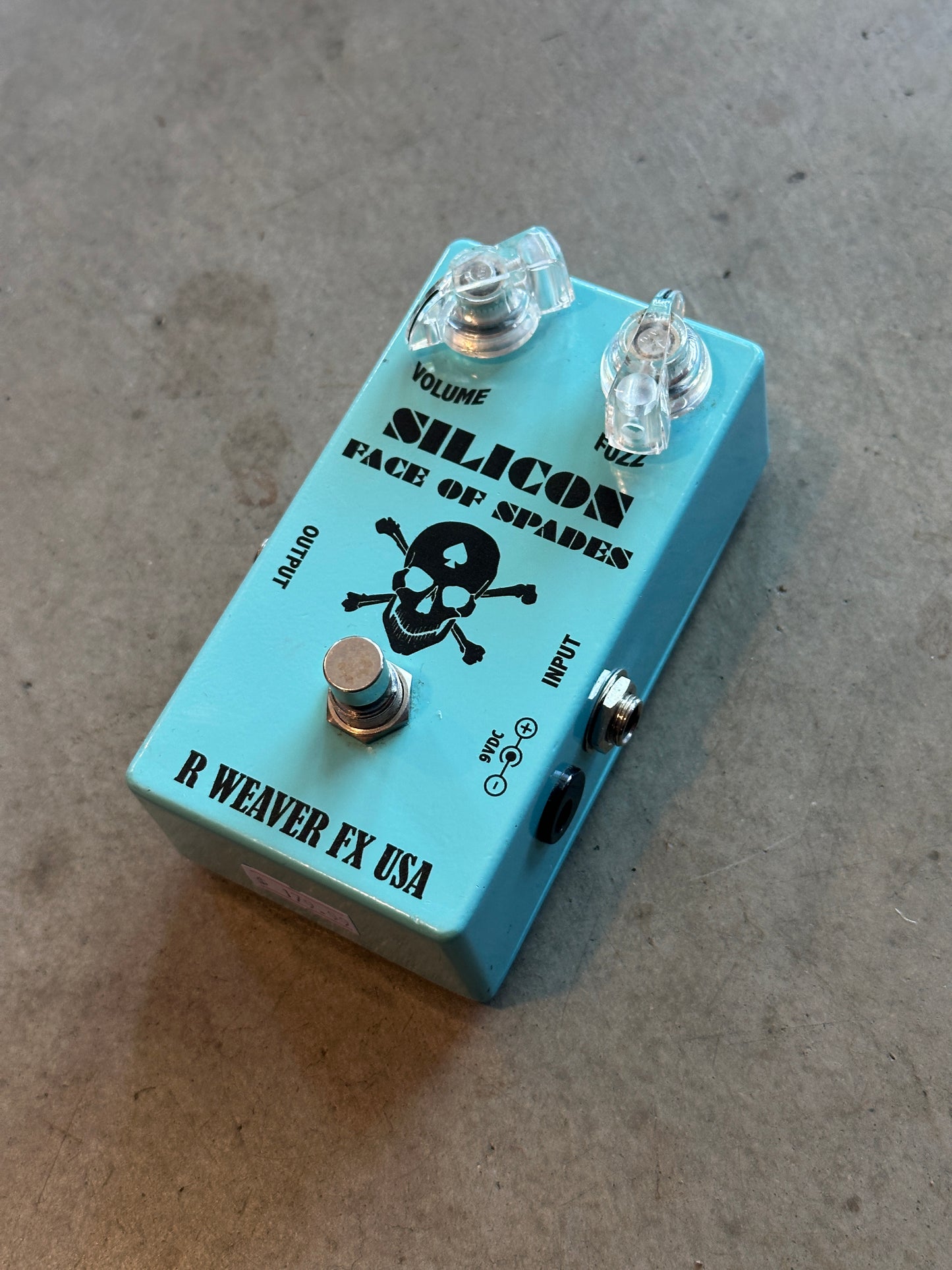 R Weaver FX Face of Spades Silicon Fuzz Guitar Pedal