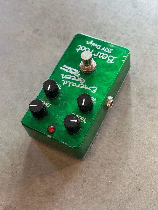 BearFoot Emerald Green Distortion Machine Guitar Pedal