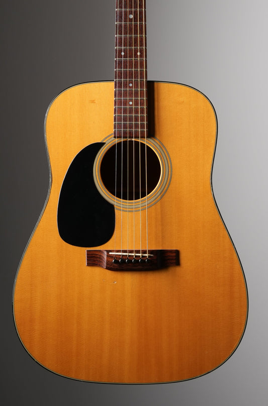 Martin (1991) D-18 (left-handed) Acoustic Guitar - Natural