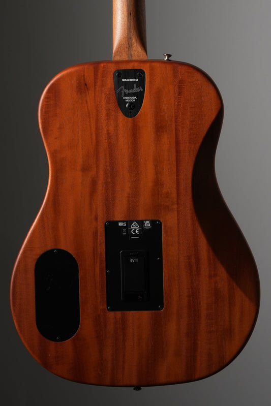 Fender Highway Dreadnaught Acoustasonic Acoustic Electric Hybrid Guitar - Natural, incl. Gigbag