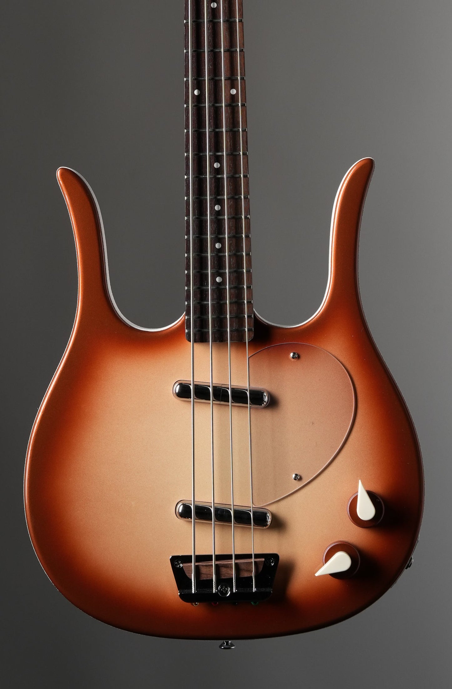 Danelectro Longhorn Short Scale Bass - Copperburst