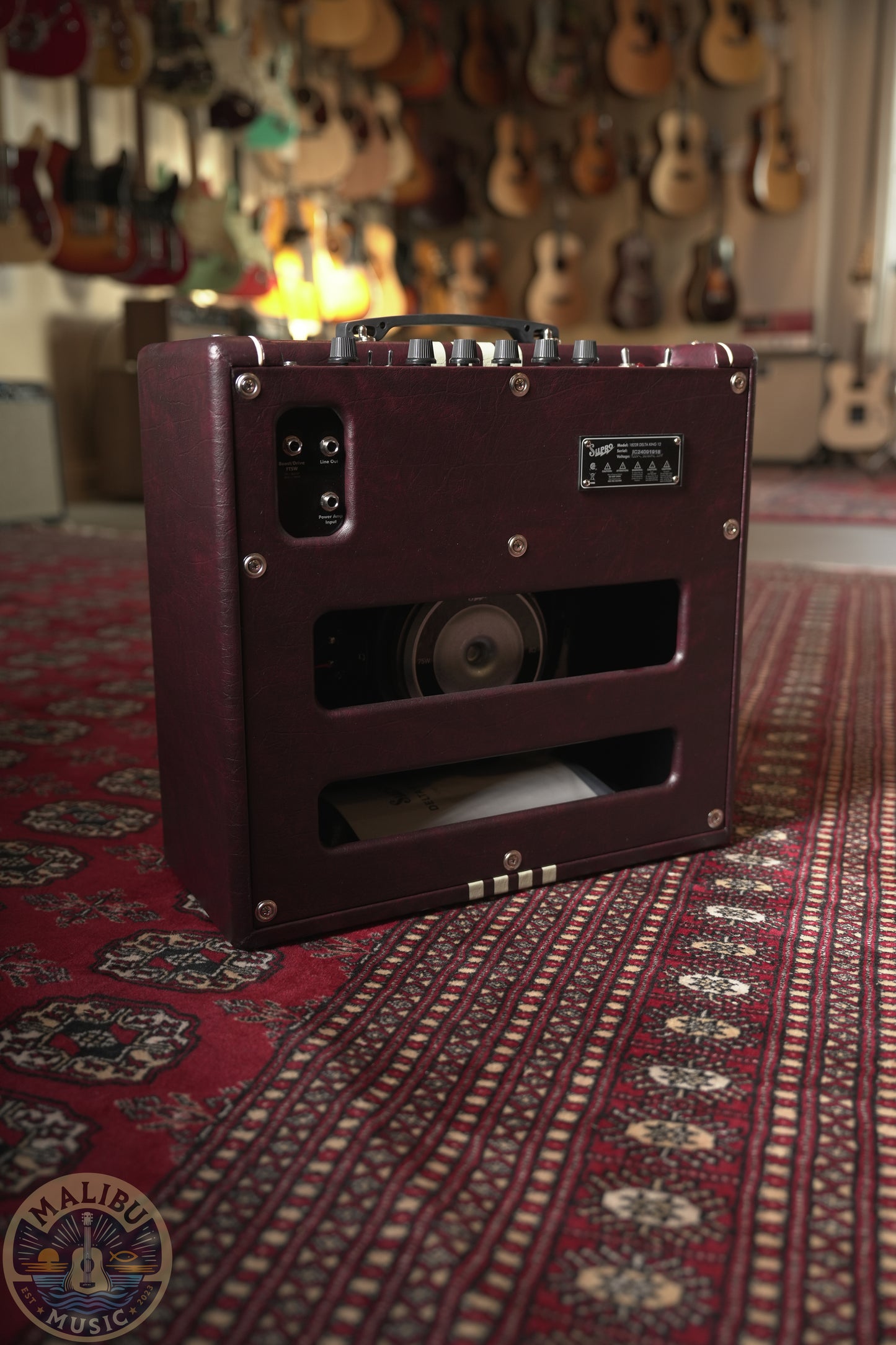 Supro Delta King 12 15w 1x12" Tube Guitar Amp Combo - Burgundy Tolex w/ Cream Stripes