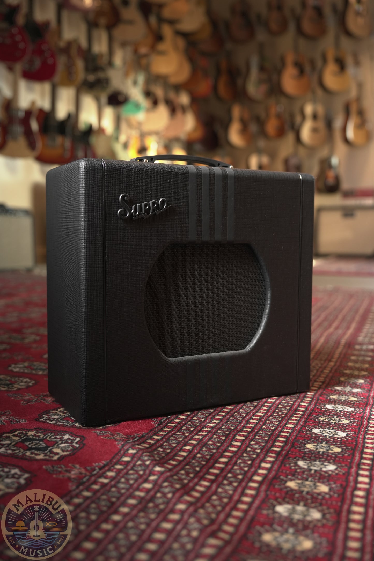 Supro Delta King 10 5w 1x10" Tube Guitar Amp Combo - Black Tolex w/ Black Stripes
